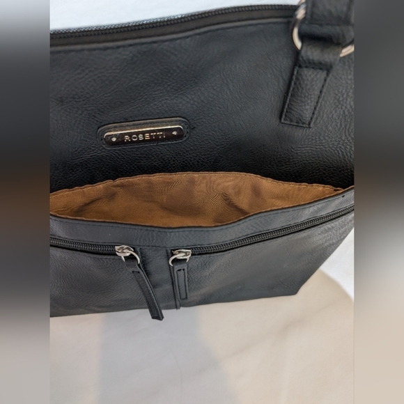 Rosetti Black Medium size Purse - Picture 3 of 9
